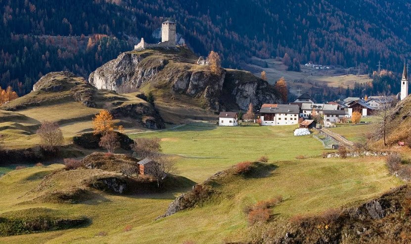 Chastè Steinsberg, Ardez, Scuol, Switzerland, Switzerland